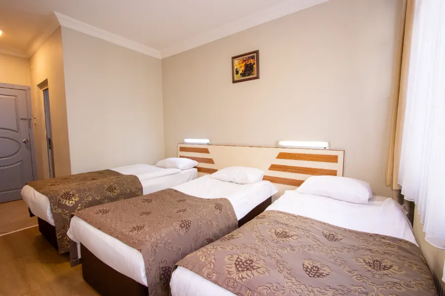 Triple Üç Kişilik Oda &mdash; Taç Hotel Ankara